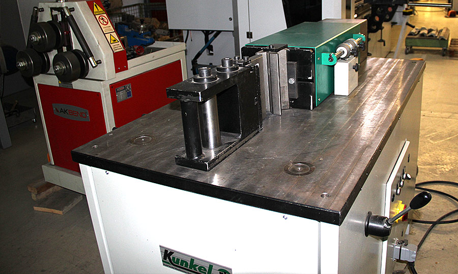 Abkantpresse
