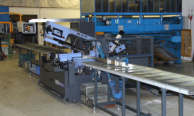 Maschinelle Ausrüstung bei Kimmich Weldingtec